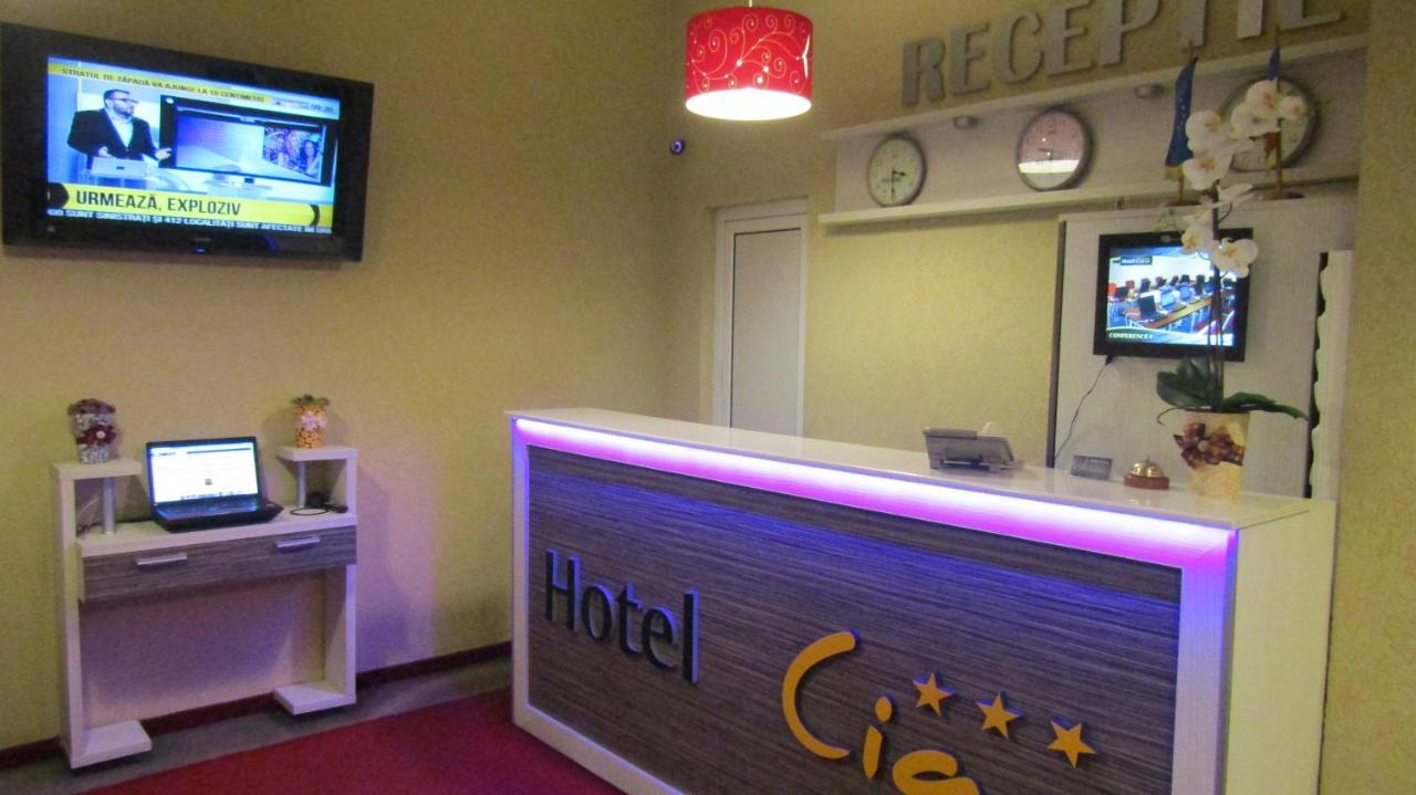 Hotel Ciao Târgu-Mureş Exterior foto